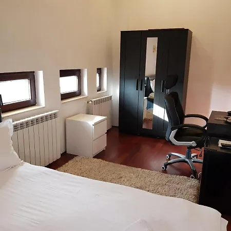 2bedrooms Mega Mall Monza National.arena *